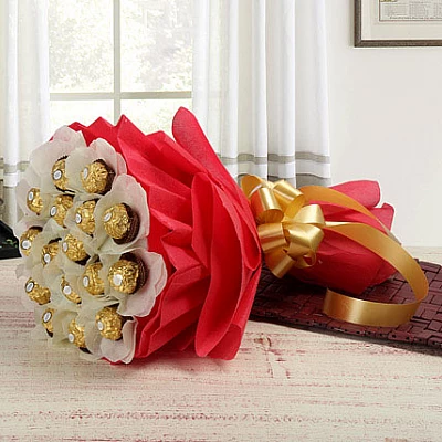 Ferrero Rocher Chocolate Bouquet delivery in Secunderabad