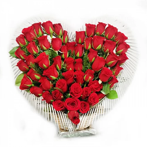 Valentine flowers delivery in Hyderabad