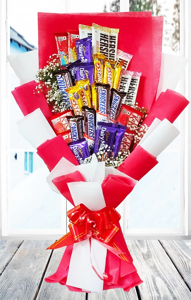 So Sweet of You Buy Chocolate Candy Bouquet Birthday Online India | Ubuy