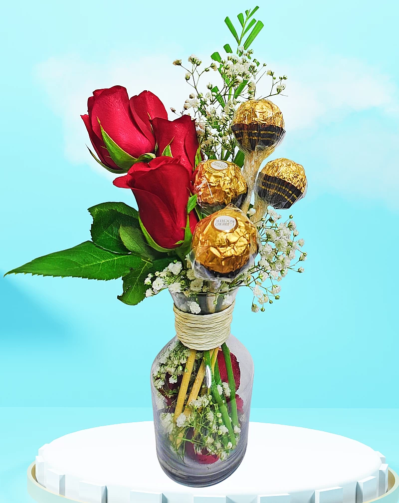 Roses and Ferrero Rocher Bouquet in Afzalgunj